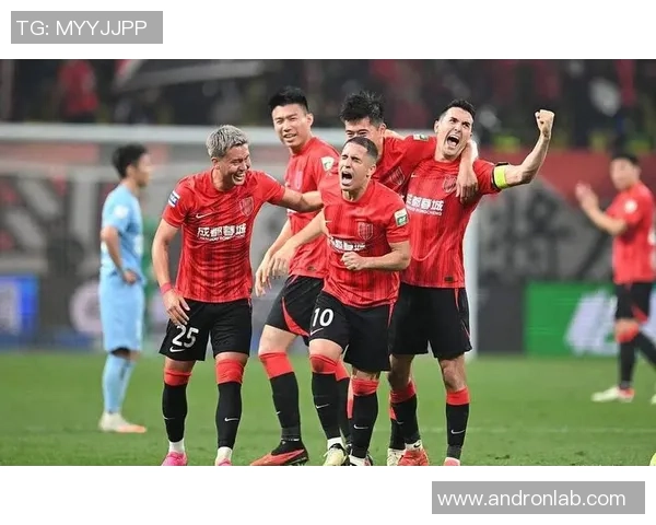 重磅专题：成都足球队如何实现防守战术的全面革新与提升